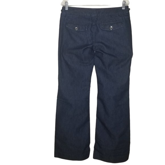 White House Black Market Noir Flare Leg Blue Jeans Size 6R - Picture 4 of 5